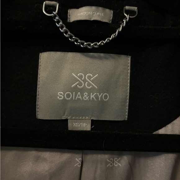 Soia and Kyo black coat - Picture 2 of 3